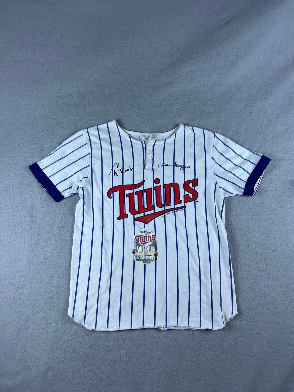Vintage Minnesota Twins 1987 World Champions Shirt Youth 14-16 Autographs Print